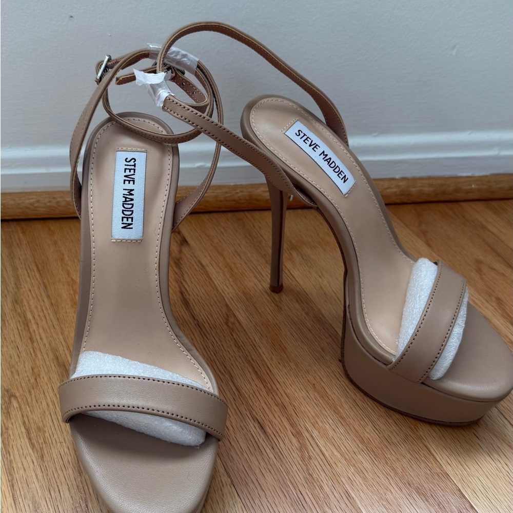 Steve Madden Nude Platform Heels - Picture 2 of 5